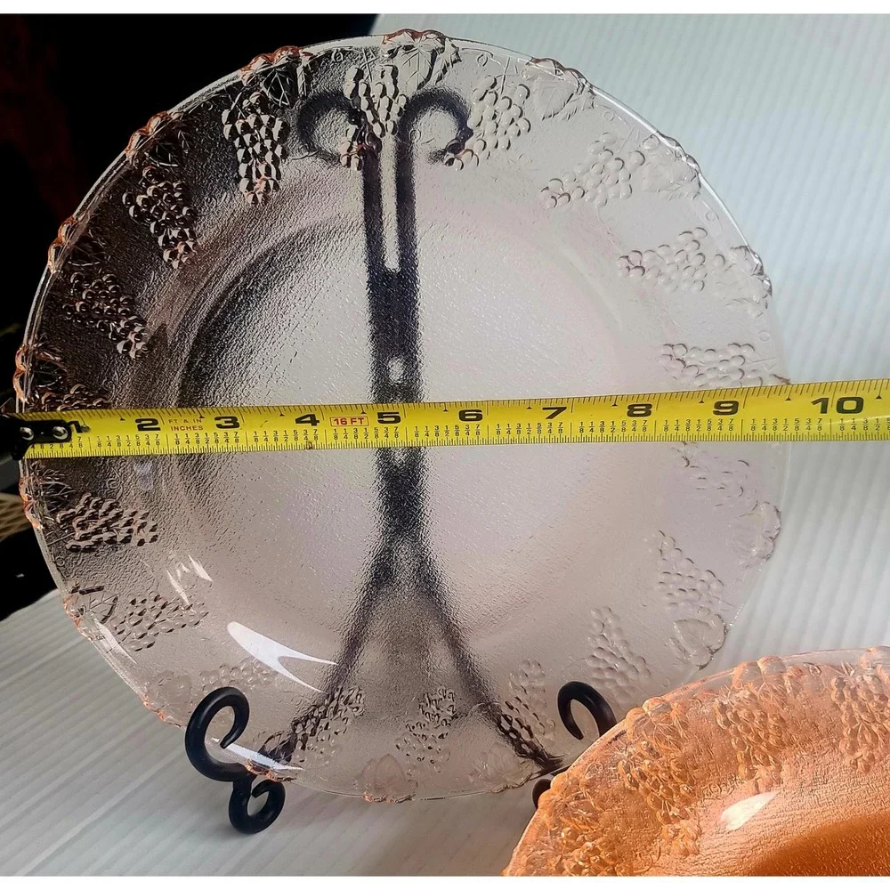 Vintage Pink Depression Glass Grape‎ Cluster Edged 9 3/4